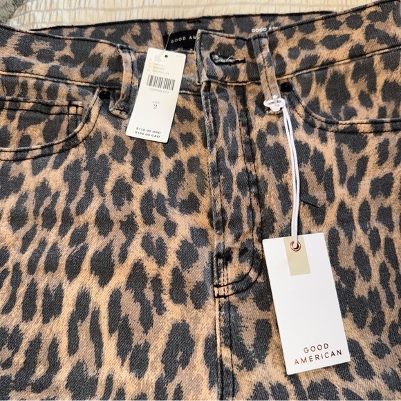 NWT Good American Leopard Kick Flare Jeans 26 - Picture 2 of 5